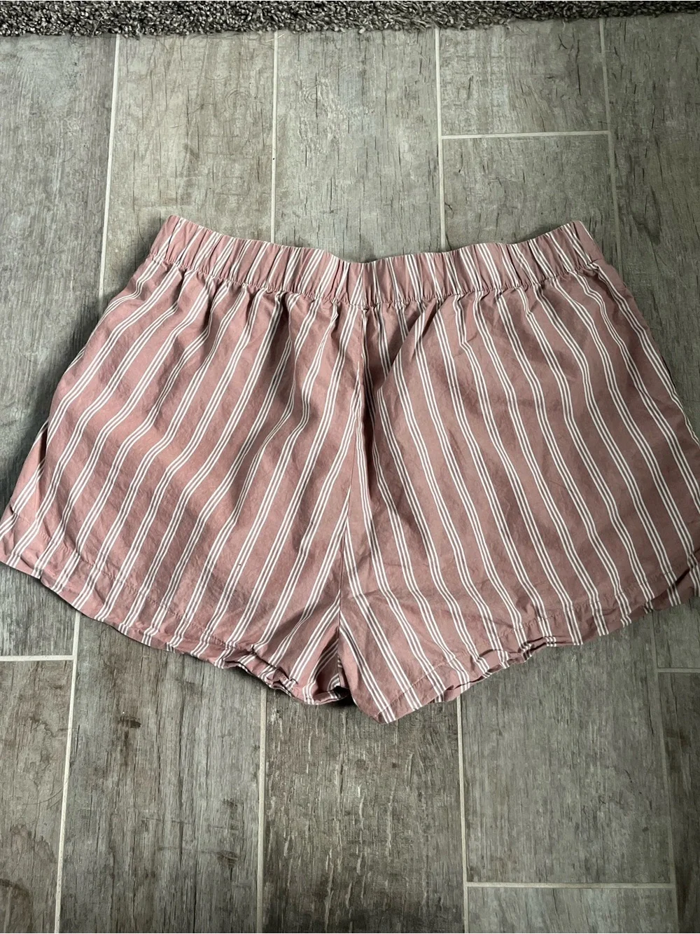 American Eagle striped “boxer short” - Picture 5 of 5